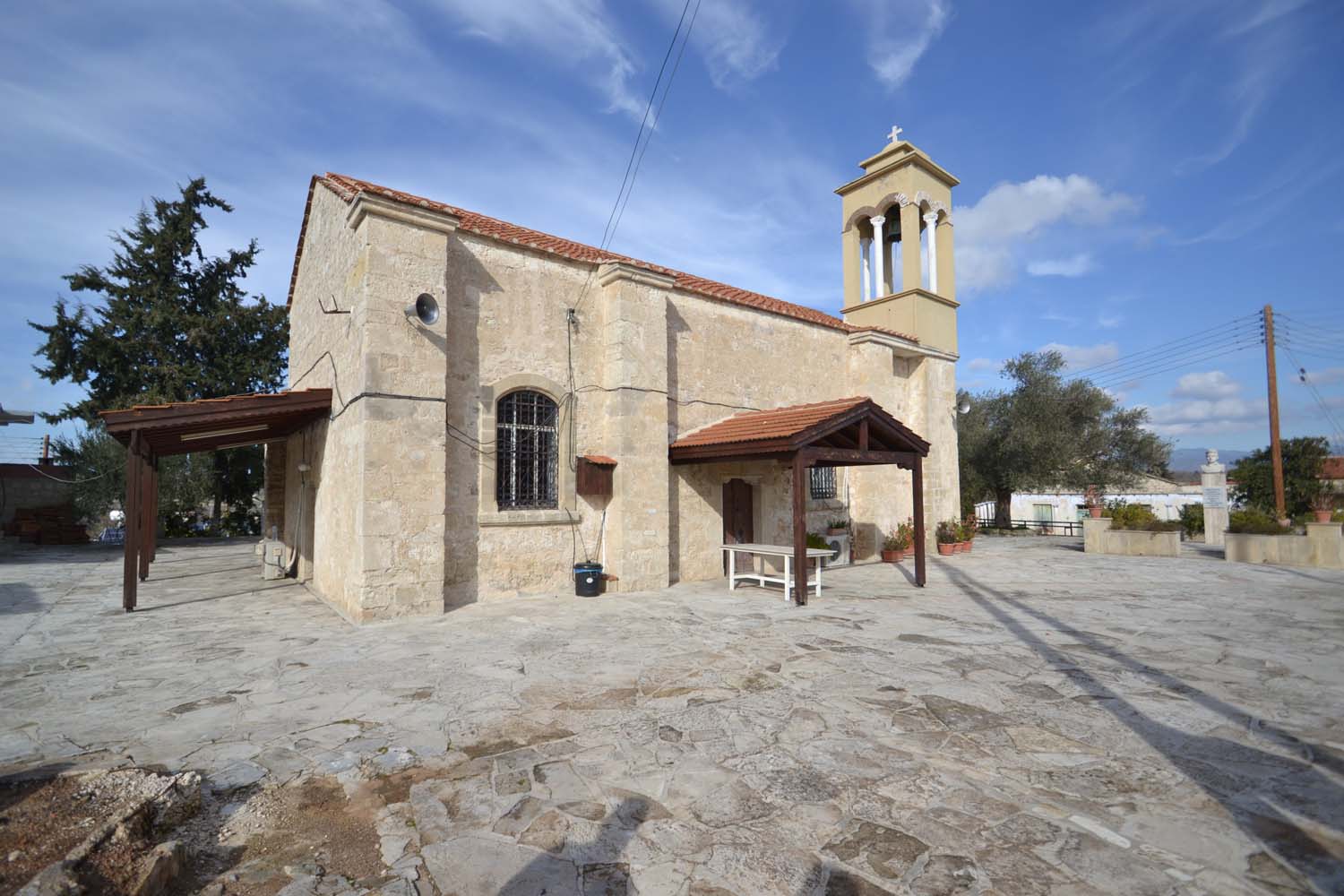 church_panagia_hchryseleousis_2